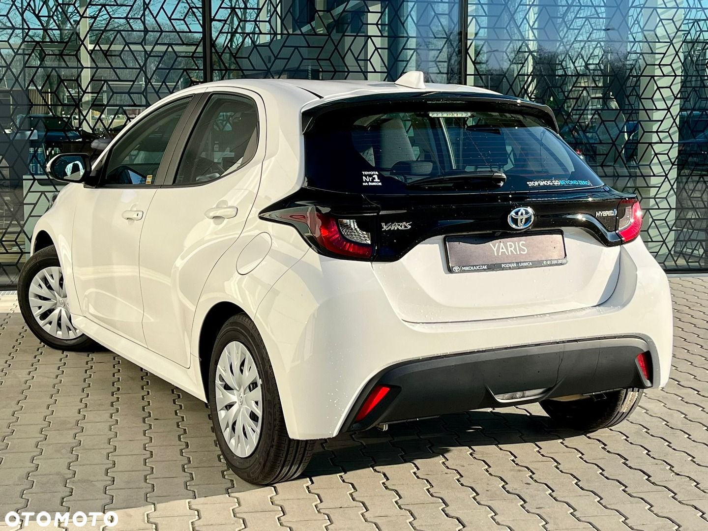 Toyota Yaris - 11