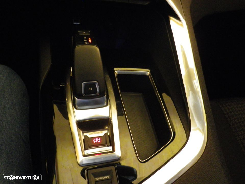 Peugeot 3008 - 31
