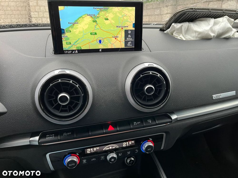 Audi A3 Sportback - 11