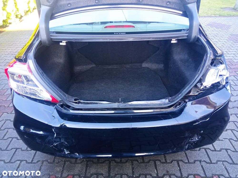 Honda Civic 1.8 Comfort - 17