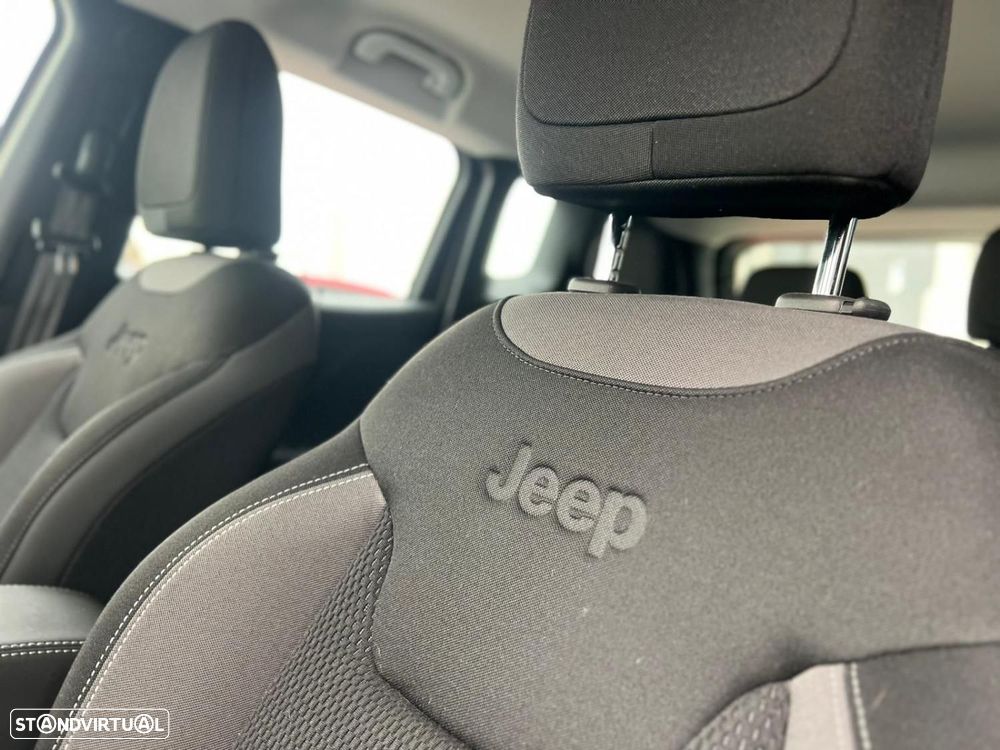Jeep Renegade 1.5 TG e-Hybrid DCT - 8