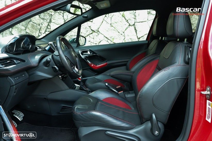Peugeot 208 1.6 THP GTi - 15