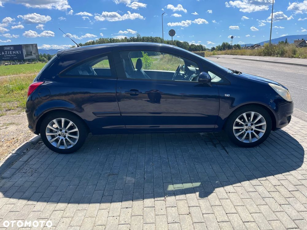 Opel Corsa 1.2 16V Cosmo - 6