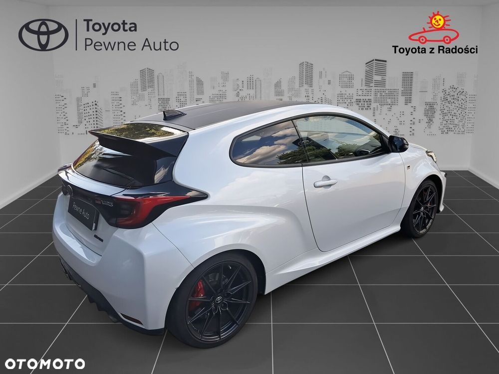 Toyota Yaris - 2