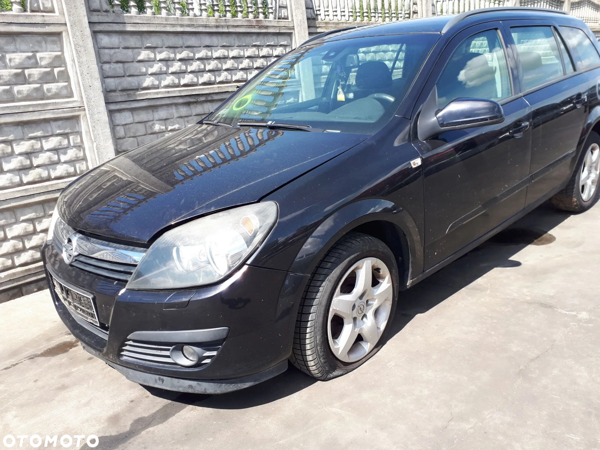 OPEL ASTRA H III 04-06 KOMBI 1,9 CDTI ALTERNATOR - 3