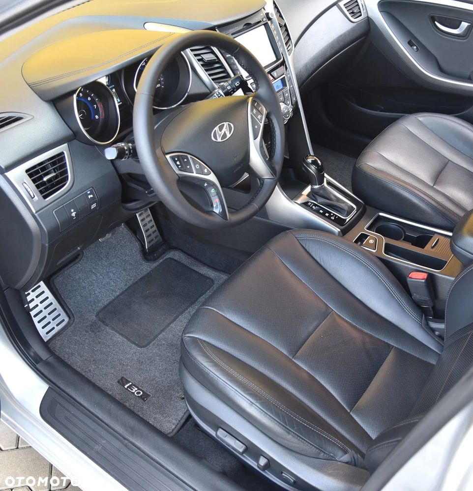 Hyundai i30 blue 1.6 GDI DCT Premium - 15