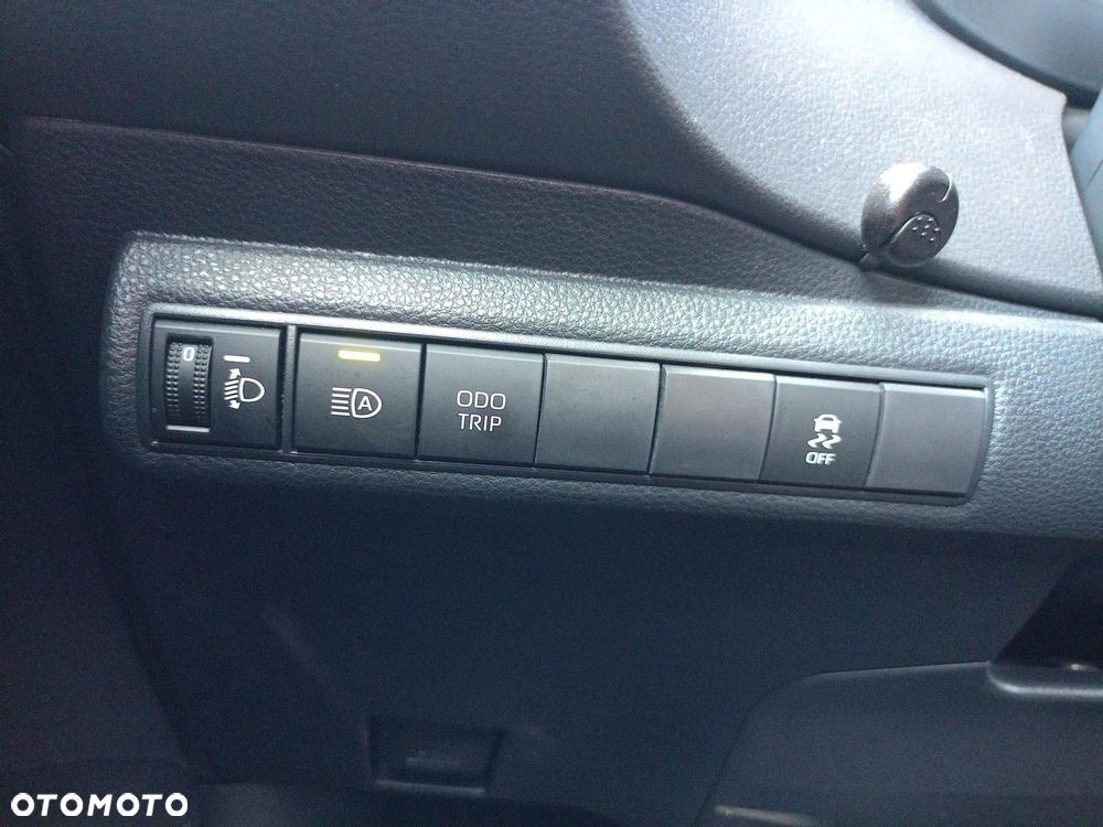 Toyota Corolla 1.8 Hybrid Comfort - 23