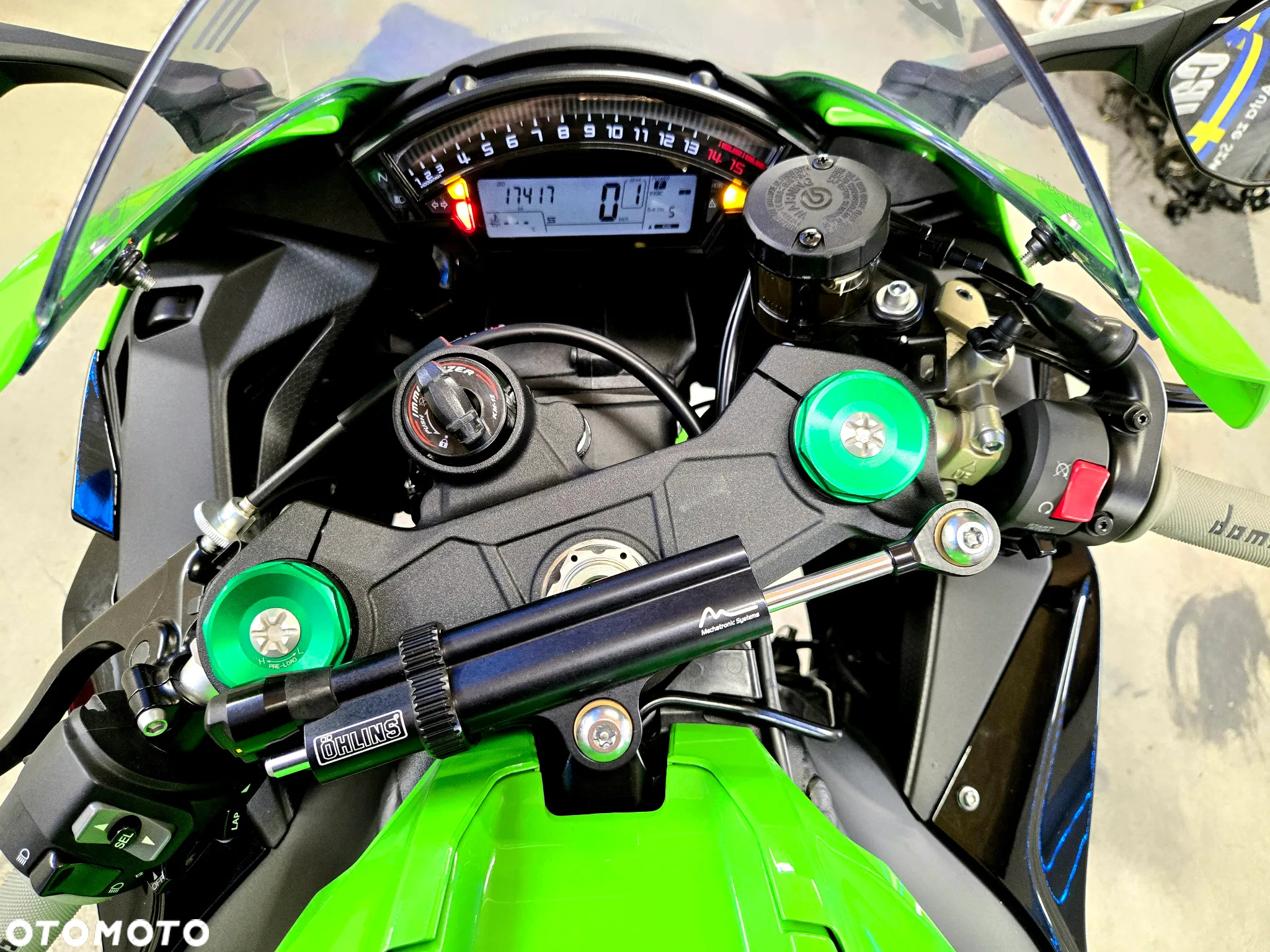 Kawasaki ZXR - 9