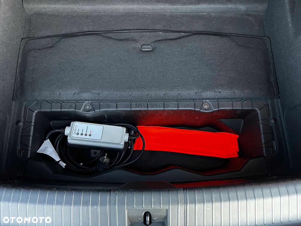 Renault Megane EV60 Techno - 19