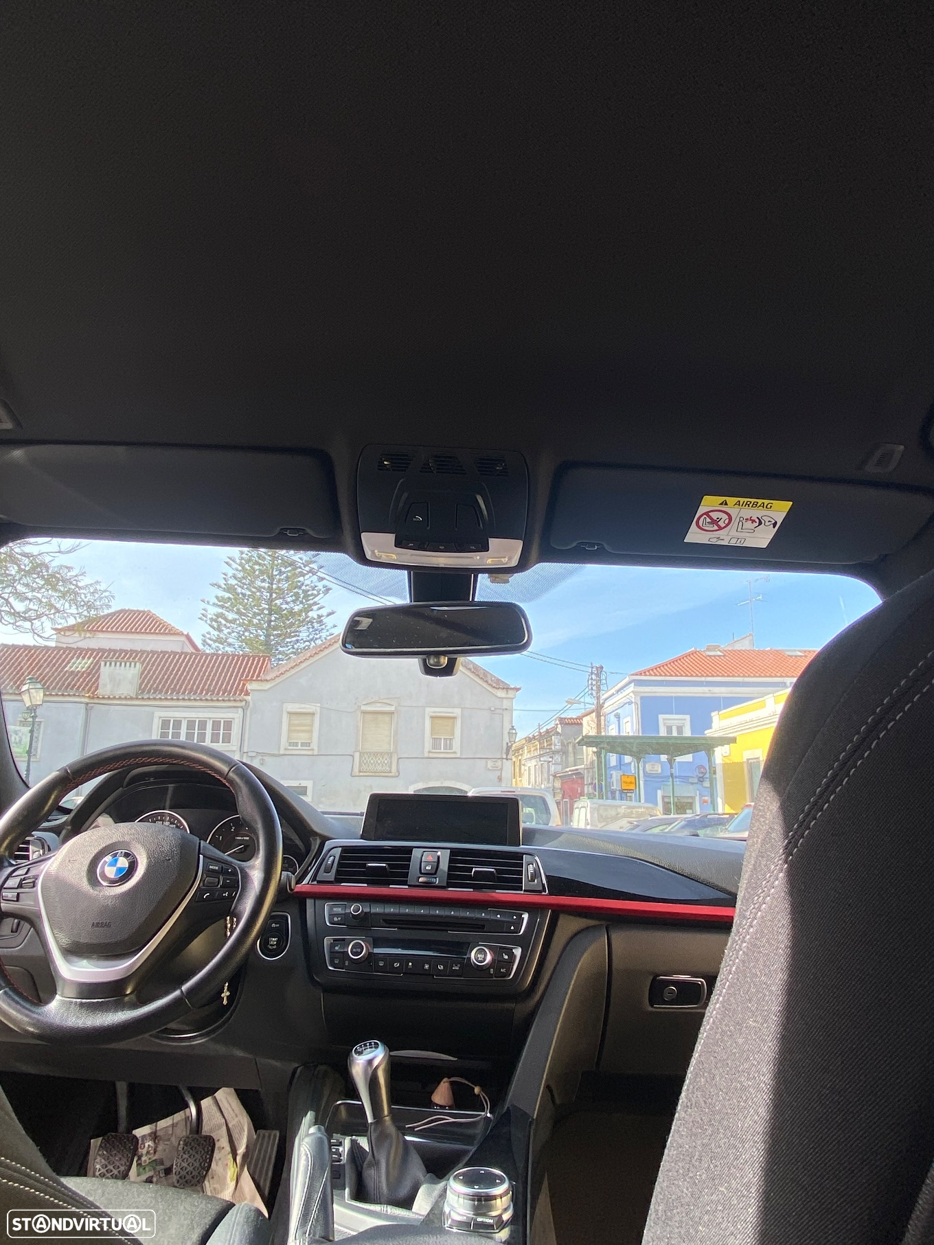 BMW 318 d Touring Pack M - 35