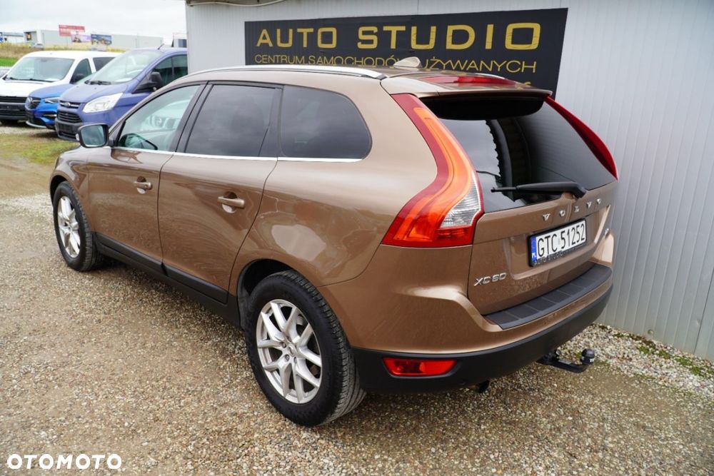 Volvo XC 60 D3 Ocean Race - 35