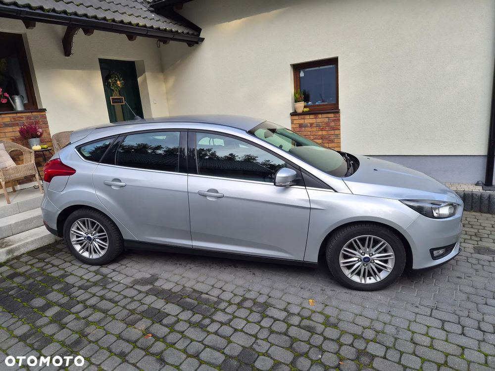 Ford Focus 1.0 EcoBoost Edition - 27
