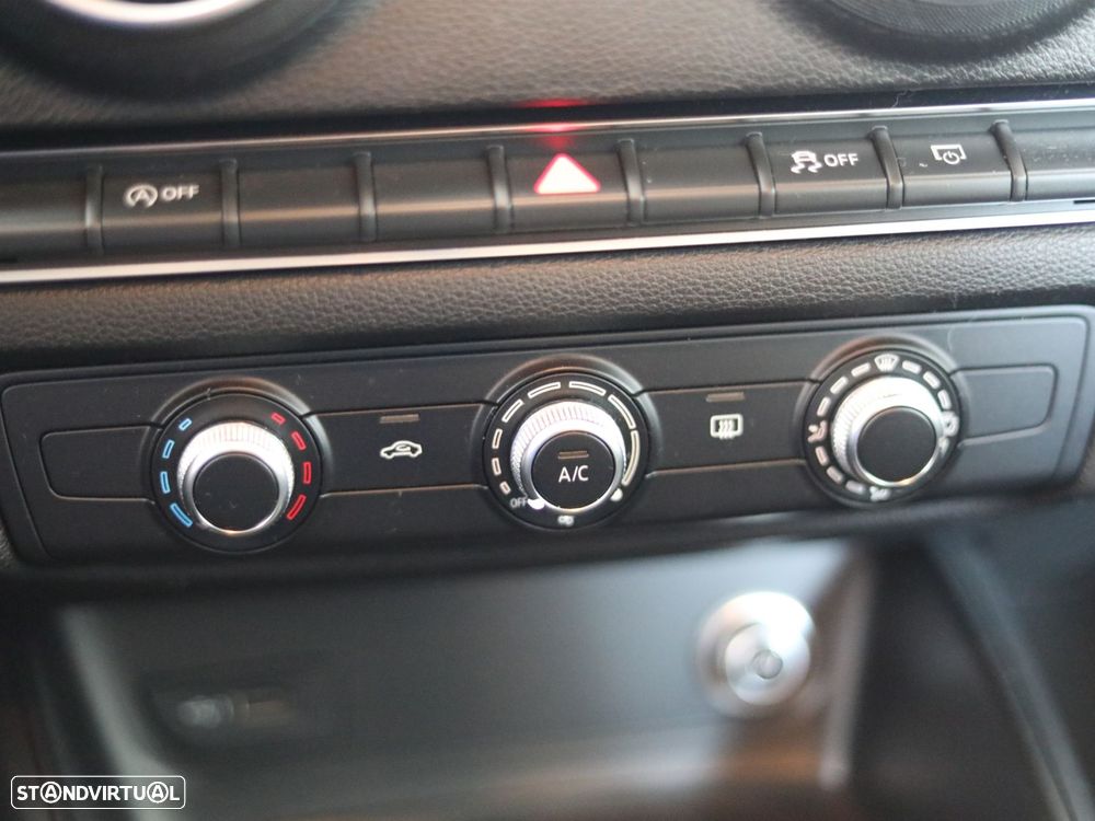 Audi A3 Sportback 30 TDI - 43