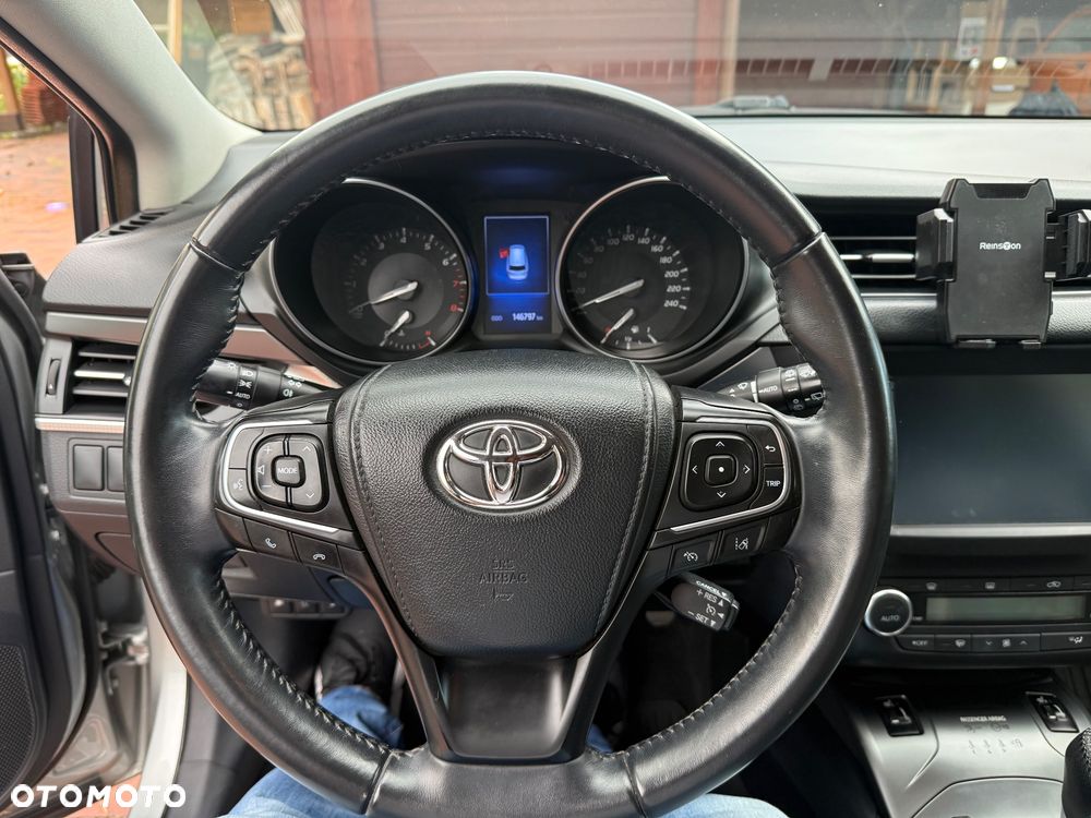 Toyota Avensis 2.0 Prestige MS - 16