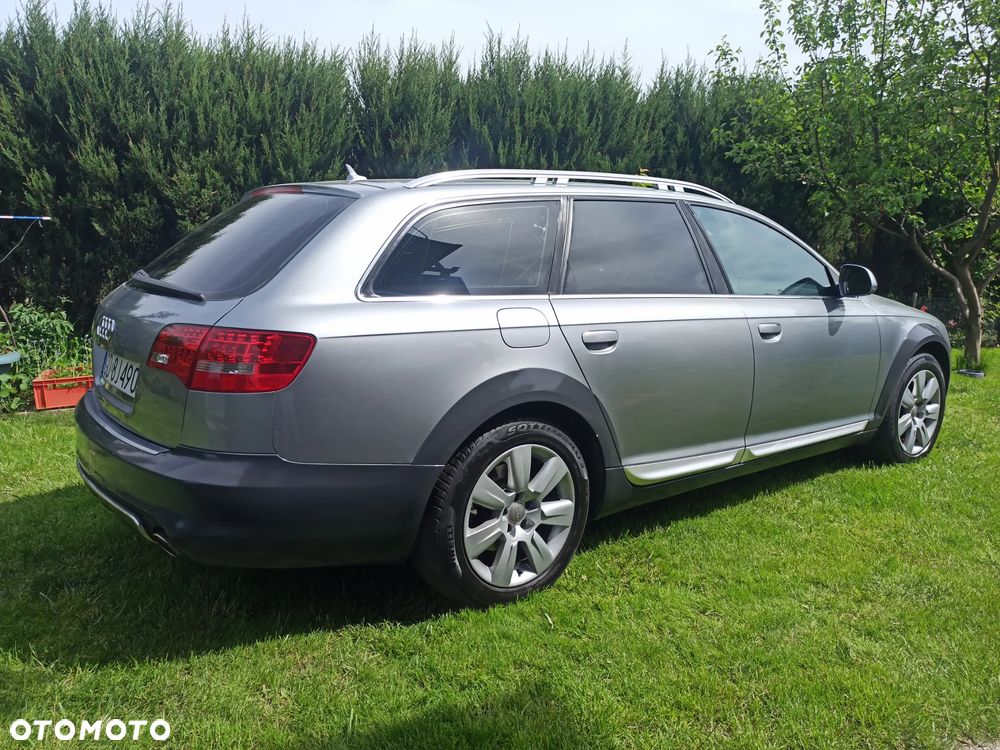 Audi A6 Allroad - 1
