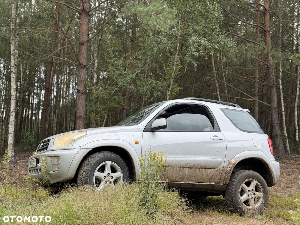 Toyota RAV4 - 6