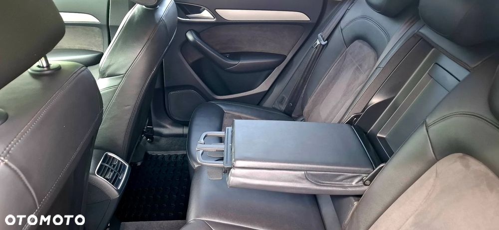 Audi Q3 - 23