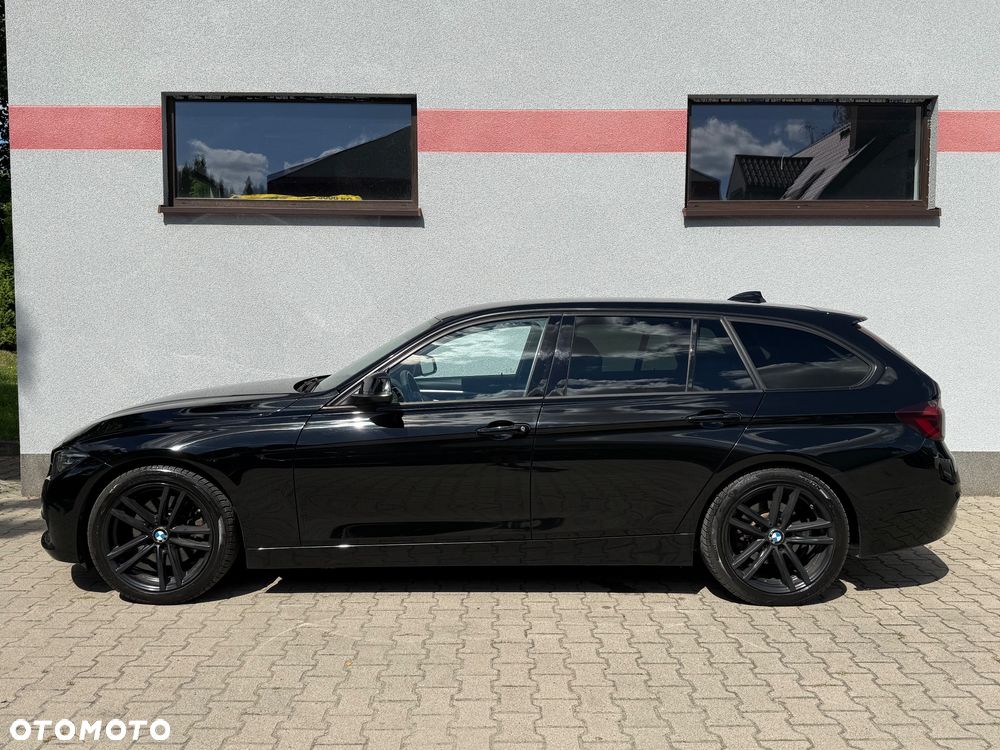 BMW Seria 3 325d Sport Line Shadow - 16