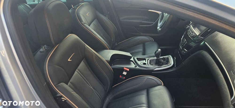 Opel Insignia - 19