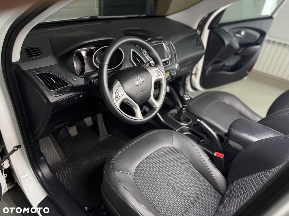 Hyundai ix35 1.7 CRDi Premium 2WD - 4