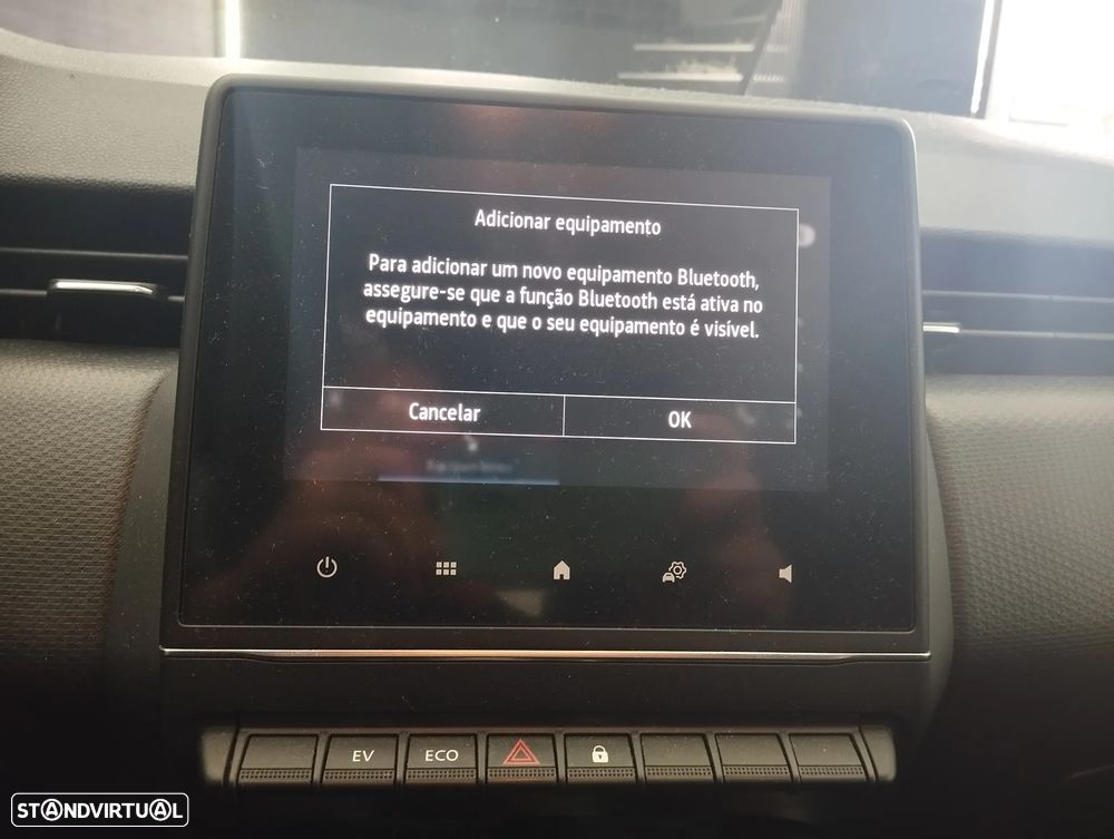 Renault Clio 1.6 E-Tech Intens - 24