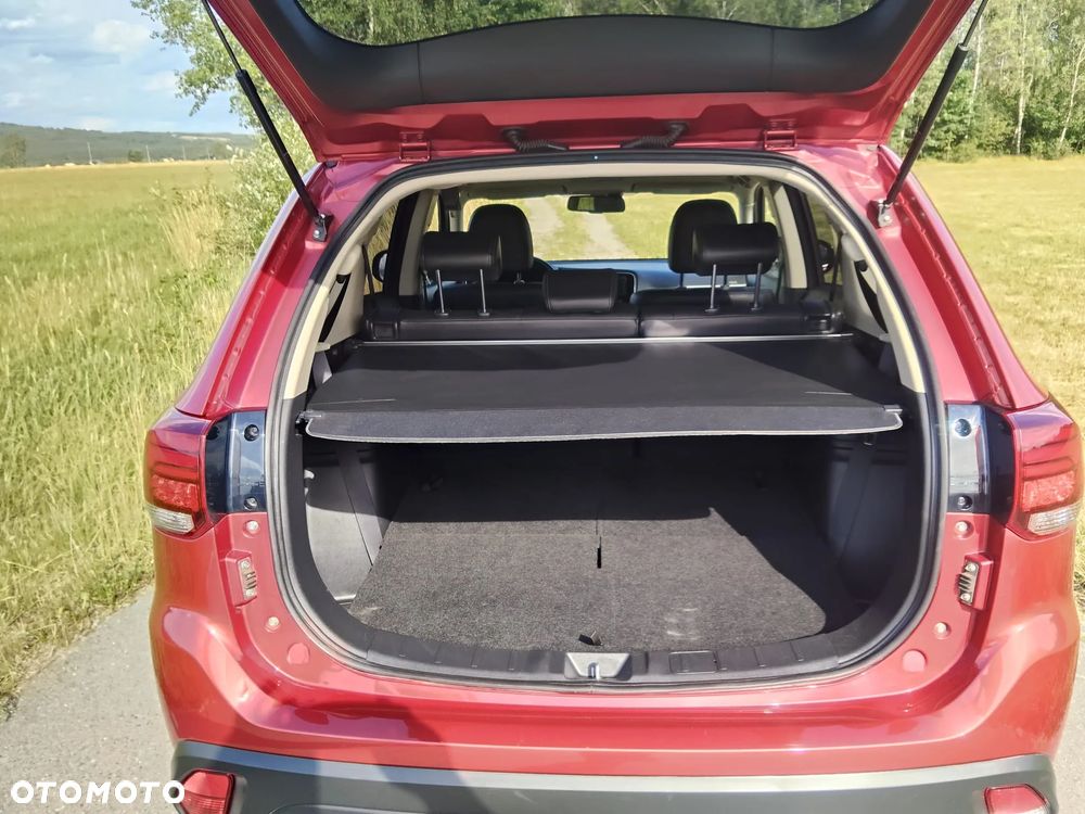 Mitsubishi Outlander 2.0 Intense 2WD CVT - 8
