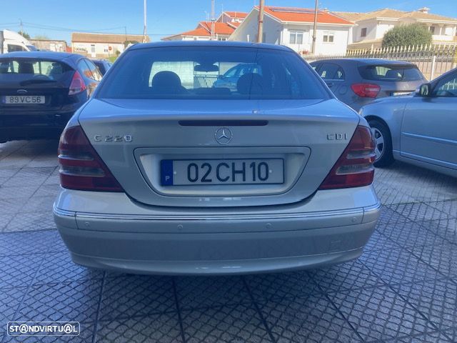 Mercedes-Benz C 220 - 14