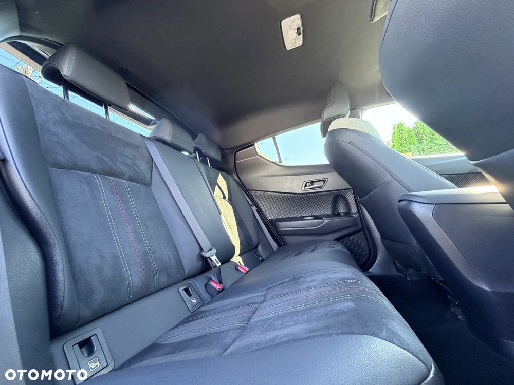Toyota C-HR 2.0 Hybrid Dynamic Force GR Sport - 18