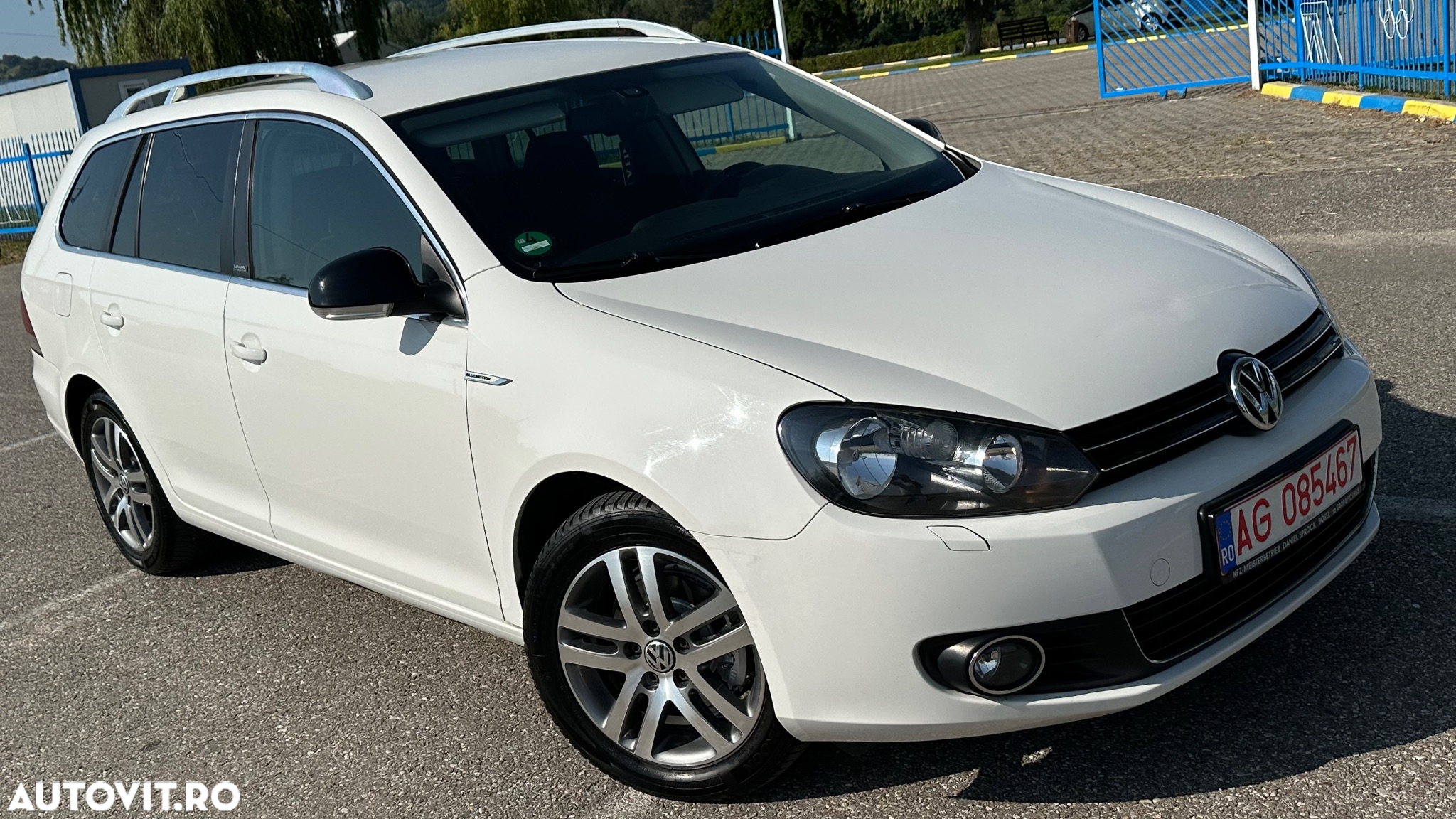 Volkswagen Golf 1.6 TDI BMT Highline - 37