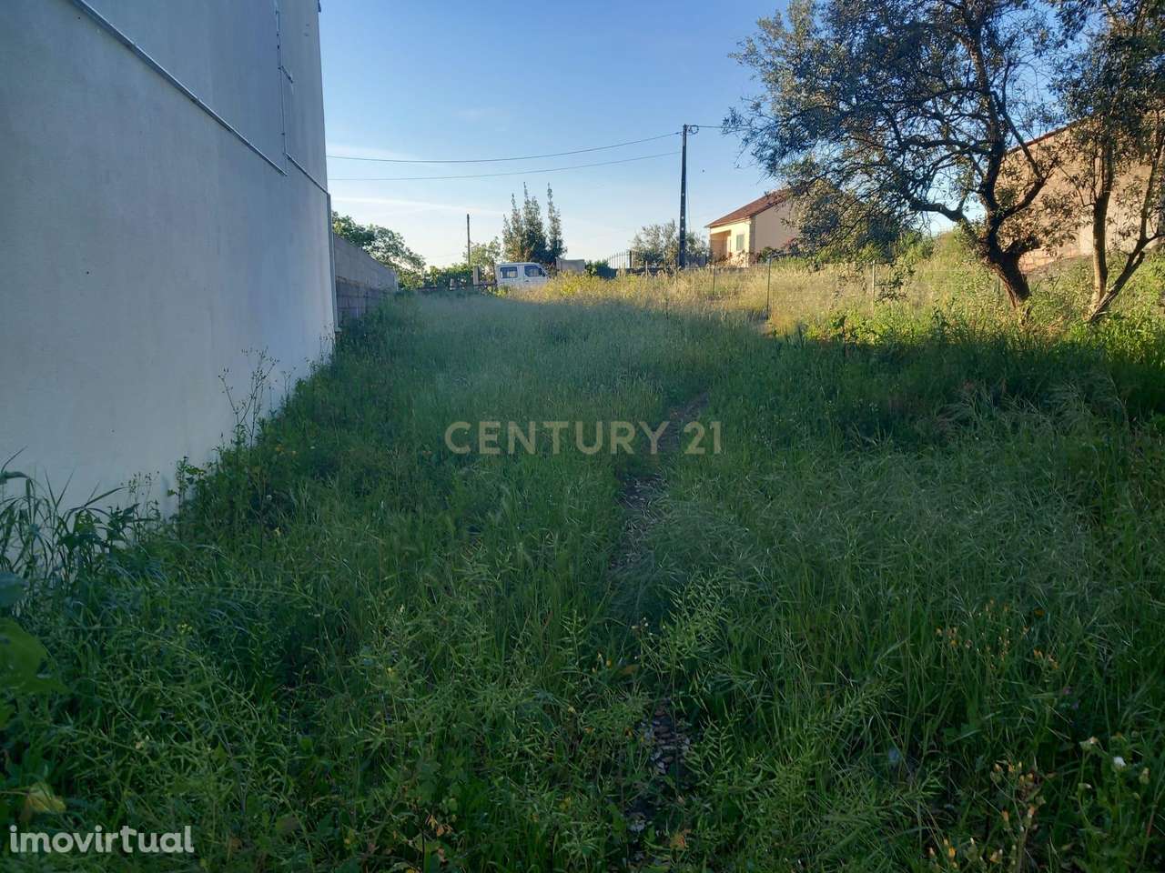 Terreno Urbano com 413m2 para construção de Moradia - Grande imagem: 5/8