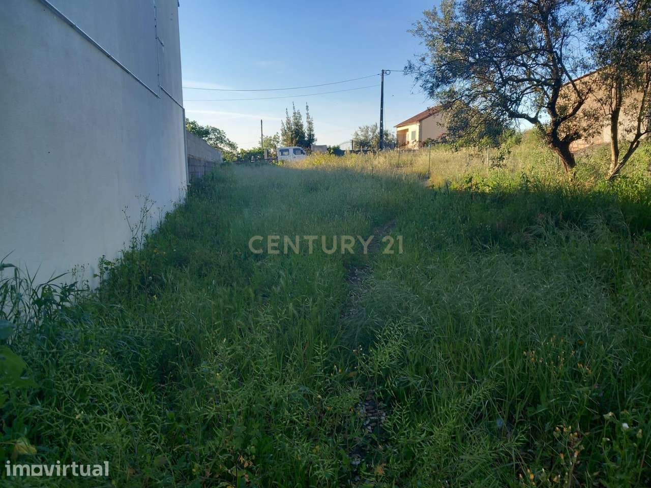 Terreno Urbano com 413m2 para construção de Moradia - Grande imagem: 5/8