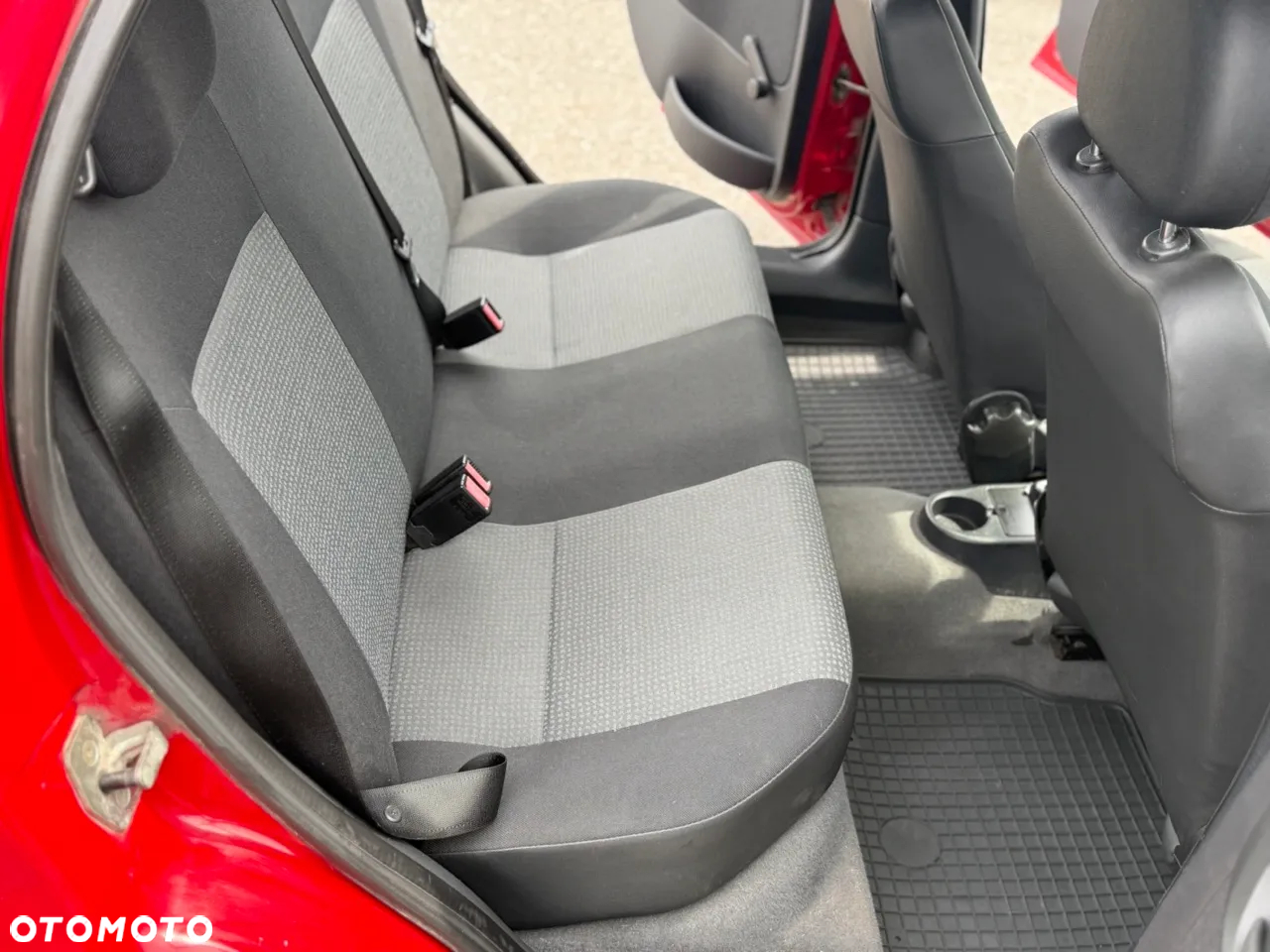 Opel Corsa 1.2 16V Essentia - 22