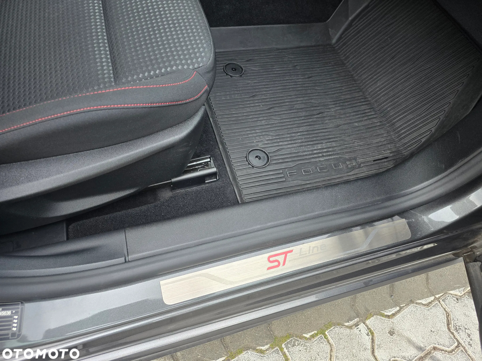 Ford Focus 1.0 EcoBoost ST-Line - 18