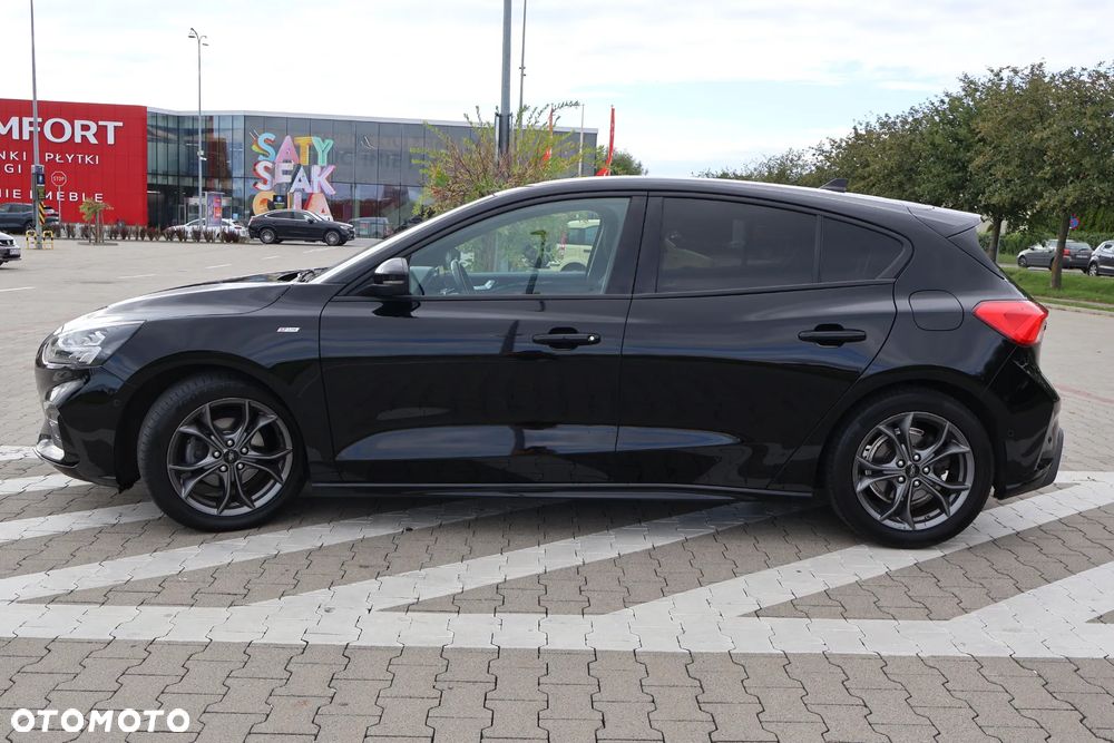Ford Focus 2018 photo 3