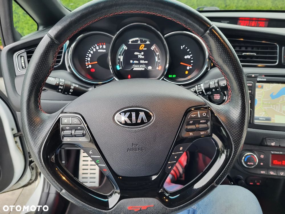 Kia Ceed 1.6 T-GDI GT L - 13