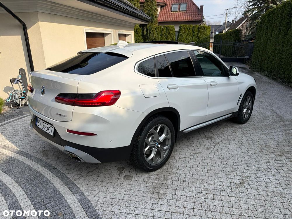 BMW X4 - 10
