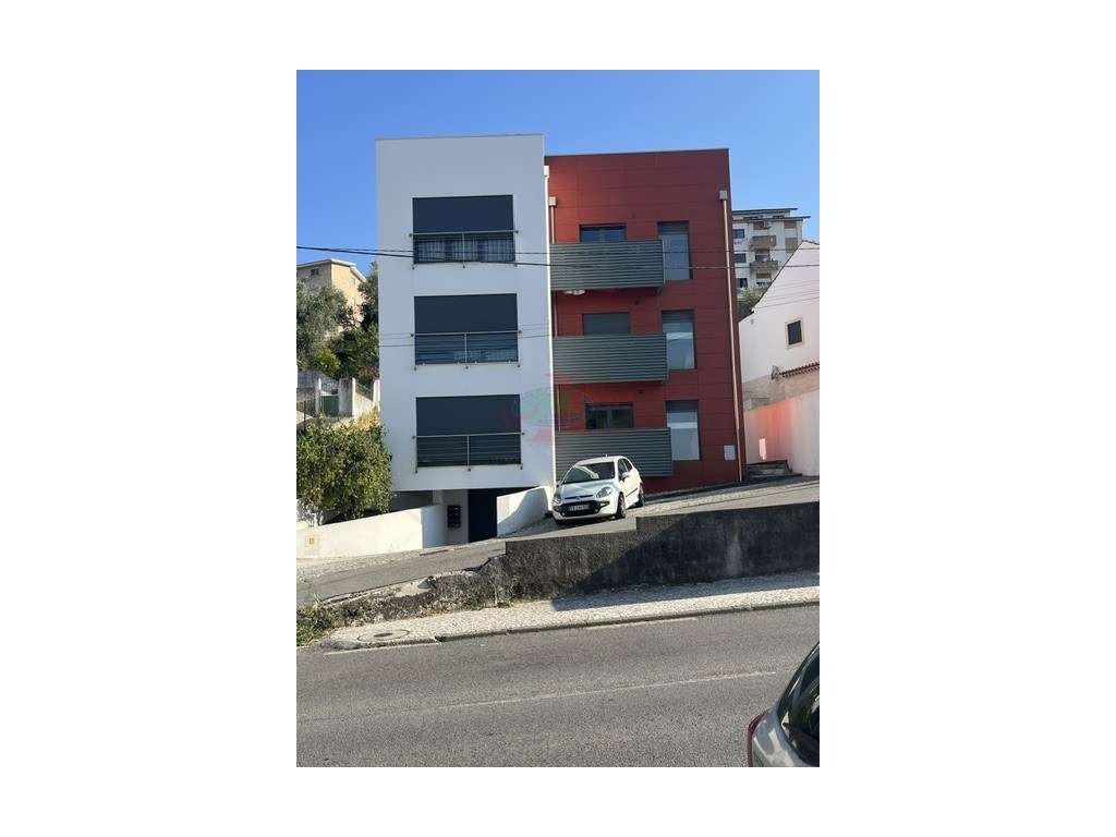 Apartamento T2 - São Martinho do Bispo - Grande imagem: 2/17