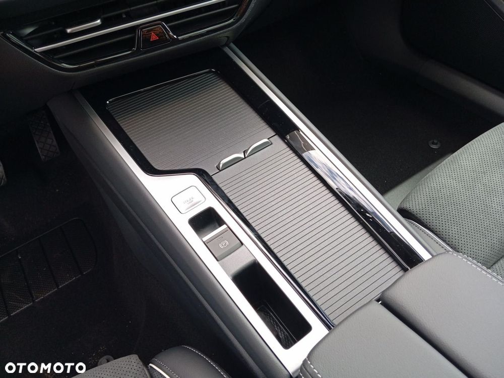Volkswagen Passat - 17