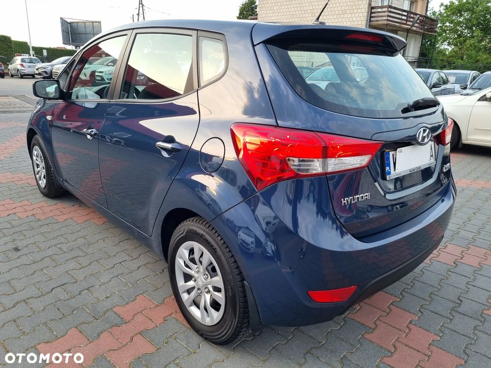 Hyundai ix20 1.4 BlueDrive Classic + - 8
