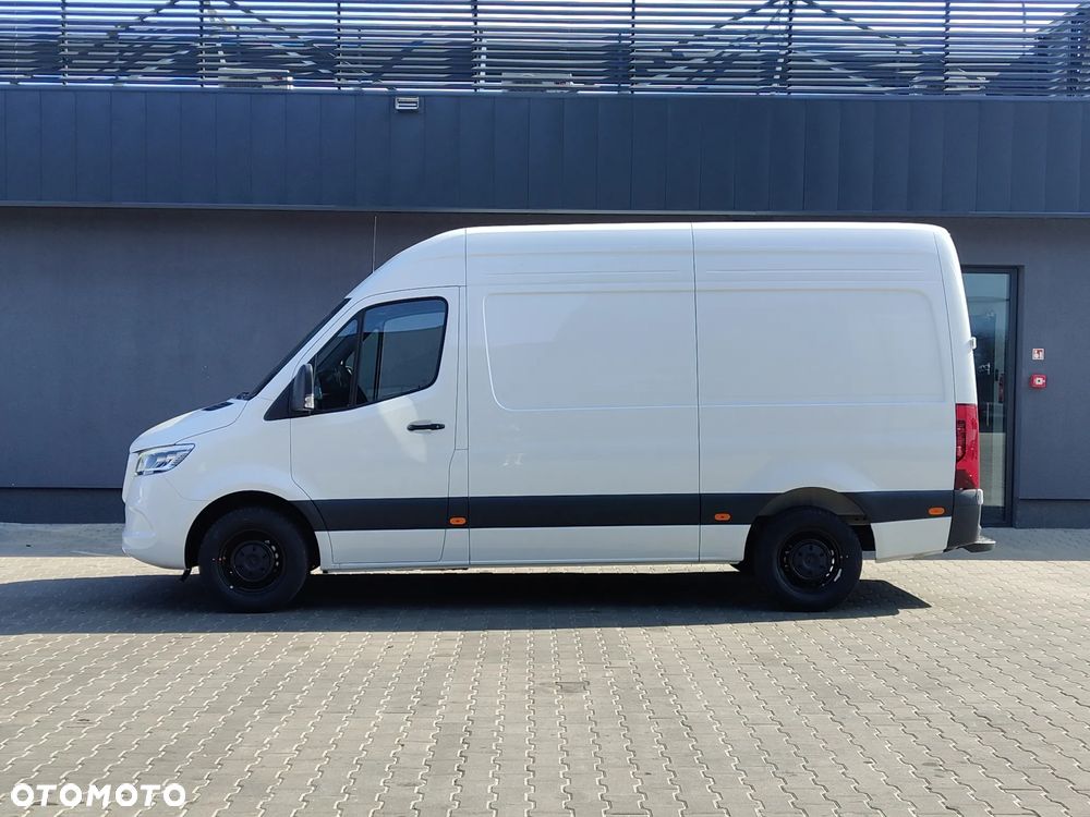 Mercedes-Benz Sprinter - 6