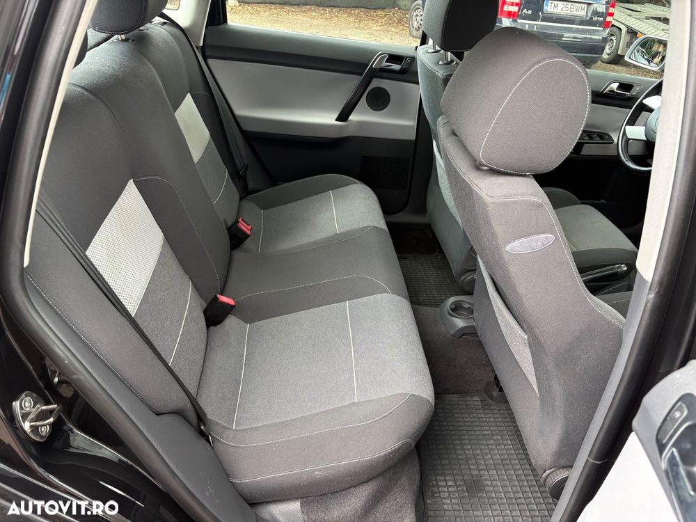 Volkswagen Polo 1.4 FSI Sportline - 8