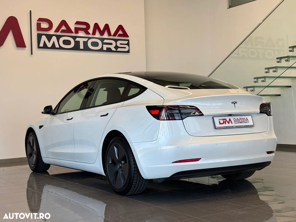 Tesla Model 3 Standard Reichweite Plus Hinterradantrieb - 6