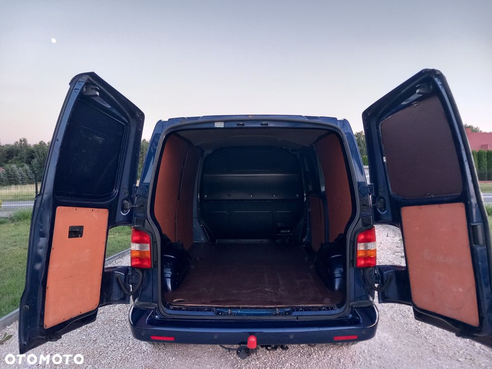 Volkswagen Transporter - 12
