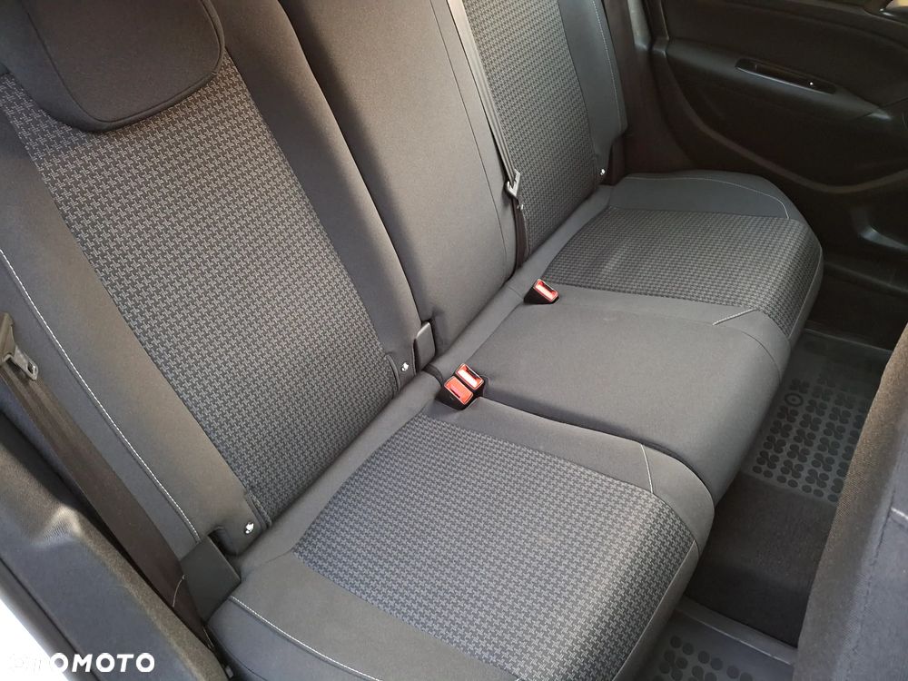 Opel Astra 1.6 CDTI Enjoy S&S - 20