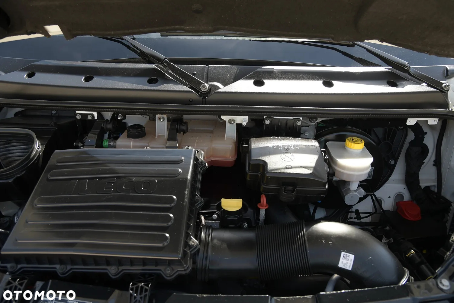 Iveco DAILY 35-180 HiMATIC Mroźnia +25/-25 * 7 PALET * THERMO KING V300 MAX * Salon PL - 31