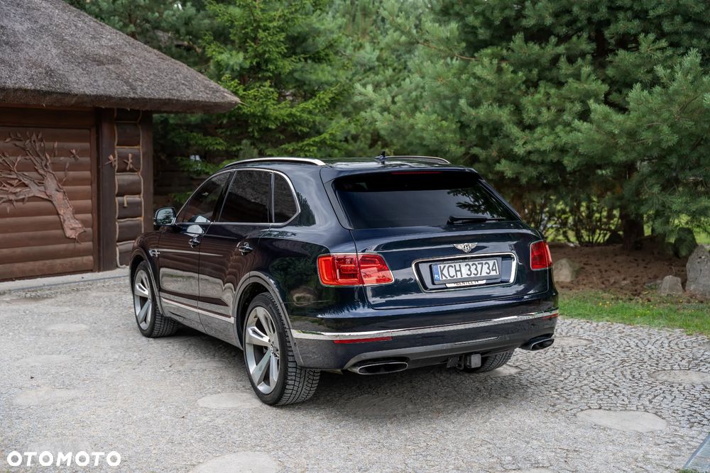 Bentley Bentayga W12 Mulliner - 3
