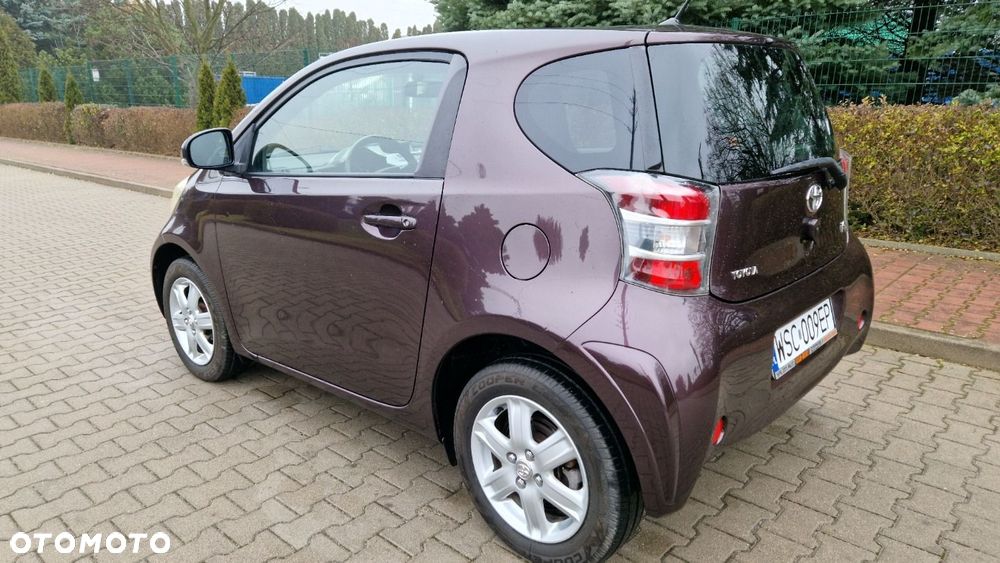 Toyota iQ 1.0 Sol - 7
