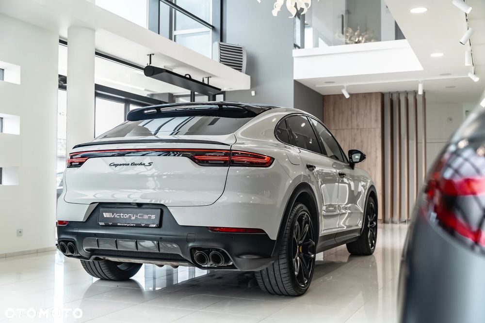 Porsche Cayenne - 14