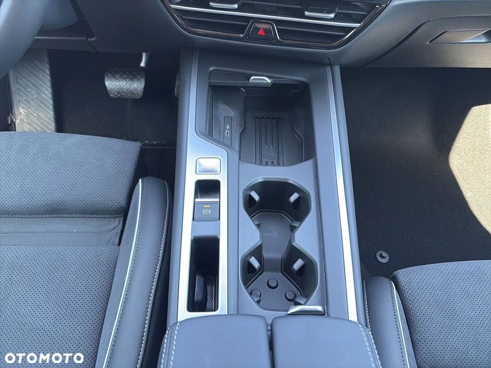Volkswagen Passat Variant 2.0 TSI Business Plus DSG - 19