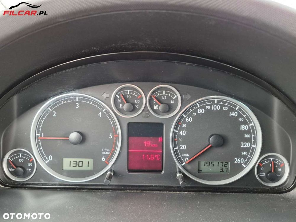 Volkswagen Sharan - 18
